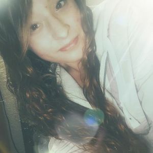 Meet your Posher, Odessia